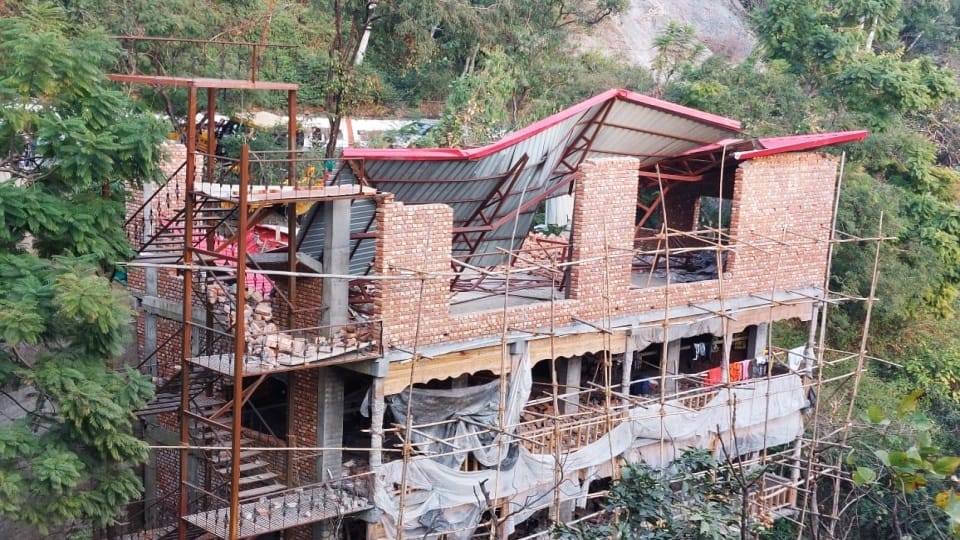 Mussoorie Dehradun route: Bulldozer remove Encroachment from 30 places removed  Photos