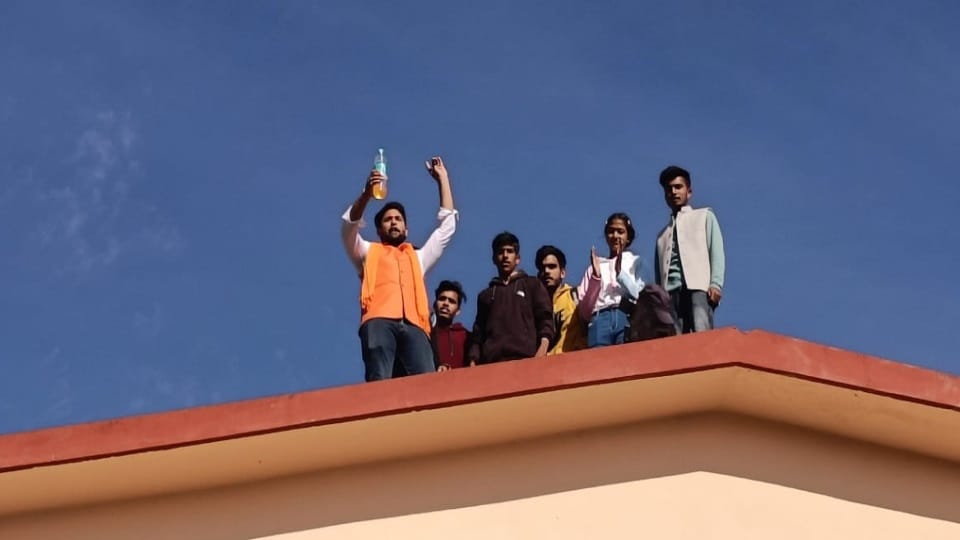 Uttarakhand news: Students climb on roof of college with petrol bottle for Student union election in tehri