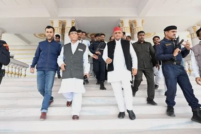 Akhilesh Yadav said: Raid on Azam Khan due to defeat in Ghosi elections