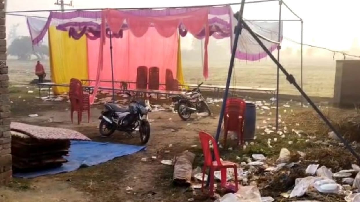 A barat gone back without marriage in Barabanki.