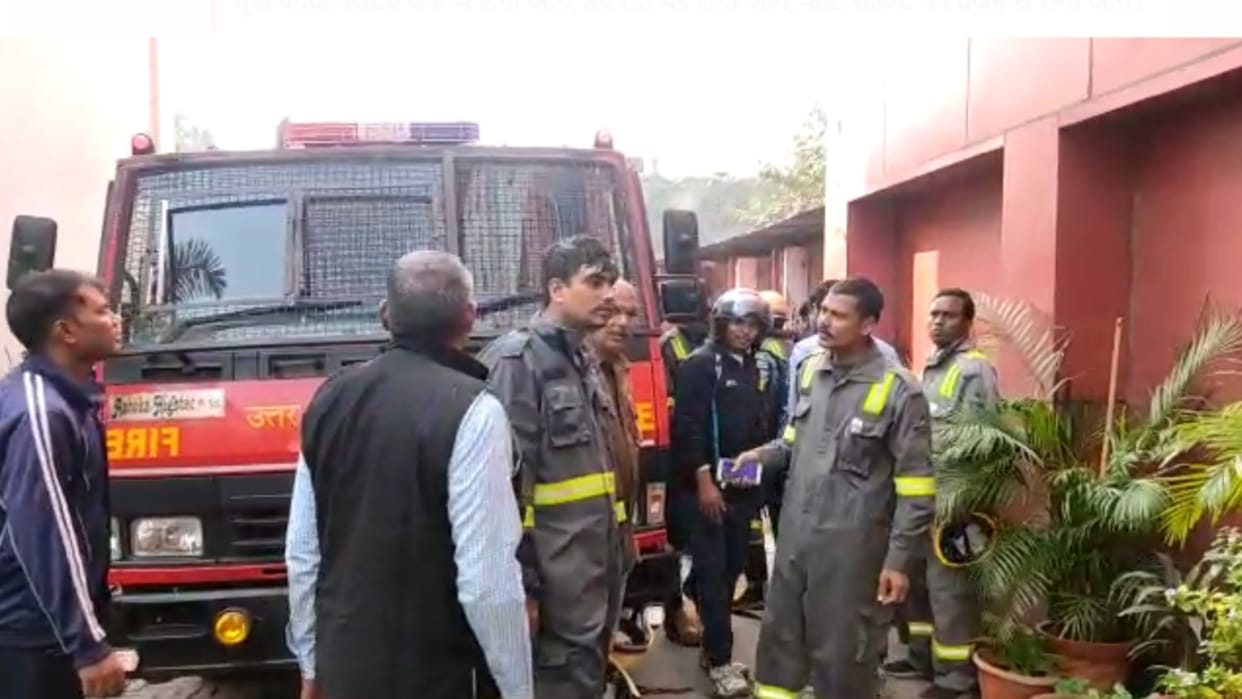 Fire broke out on eighth floor of UP cooprative bank.