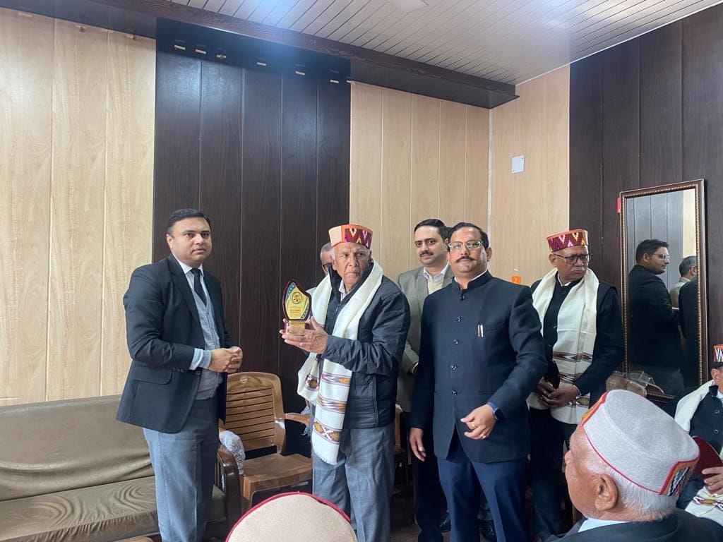 District Bar Association Una celebrated Advocate's Day