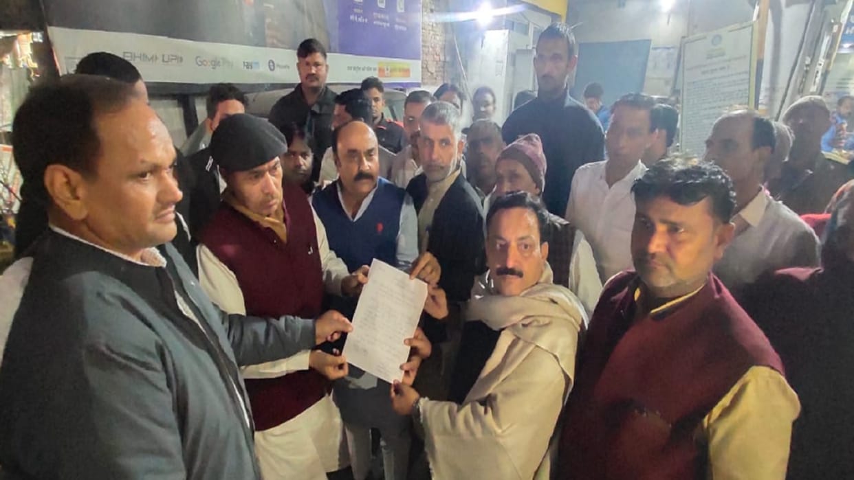 Khatauli by-election: alliance candidate Madan Bhaiya wrote a letter to Election Commission for BJP leaders