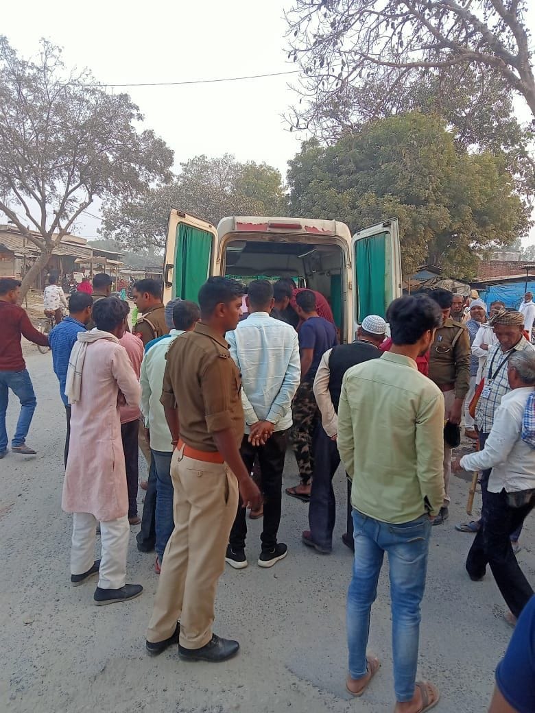 Fire in gas cylinder pipe, four people scorched