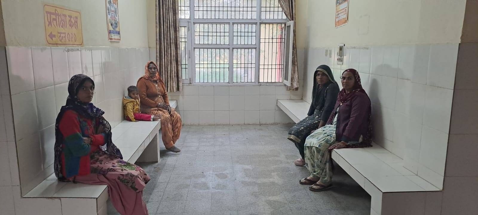 One doctor each in 10 PHCs of the district, not one doctor on two
