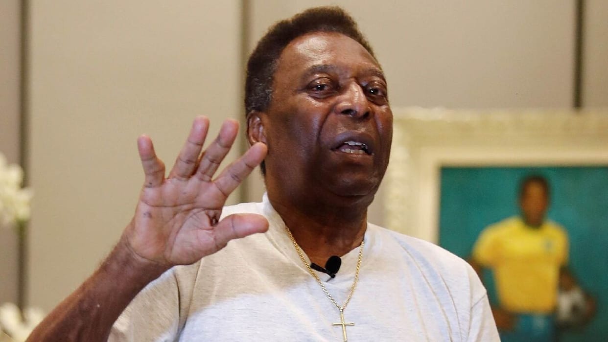 Pele Hospitalized brazil-football-legend pele-health-update-cancer-treatment-palliative-care