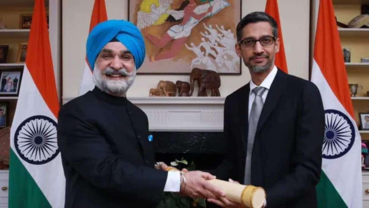 Delighted to hand over Padma Bhushan to Google CEO Sundar Pichai in San Francisco: Taranjit S Sandhu