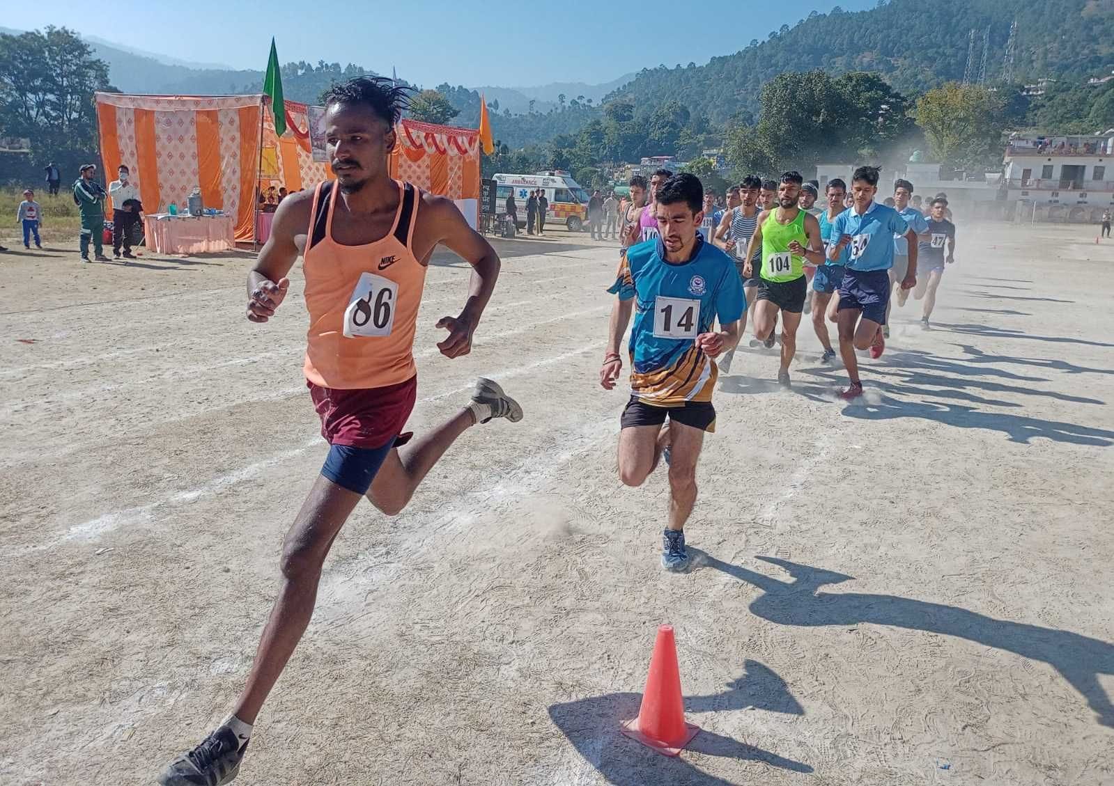 Jagdish Bhatt Wins 10000 Meter Race