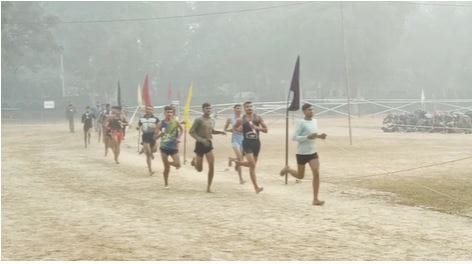 Agniveer Bharti Varanasi: 4987 youths of Jaunpur and Varanasi ran, 598 candidates were successful in the race