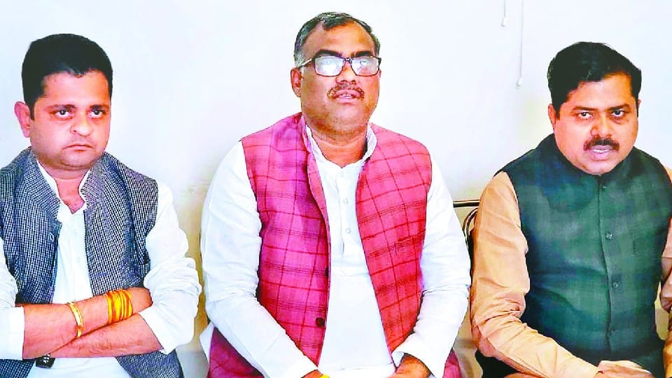 Minister of State Girish Chandra Yadav targeted Akhilesh Yadav in Mainpuri
