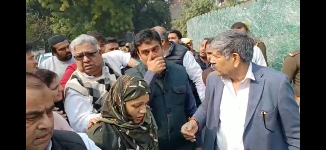Irfan Solanki Surrender, MLA met BJP leader, had to surrender alone, arrived with Lavlashkar