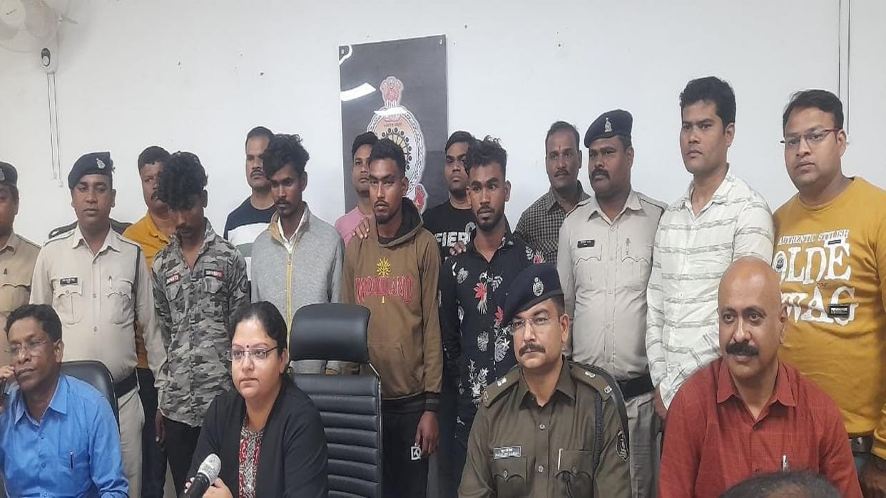 Police caught stealing ancient Ganesha idol theft was done three months ago in Bilaspur