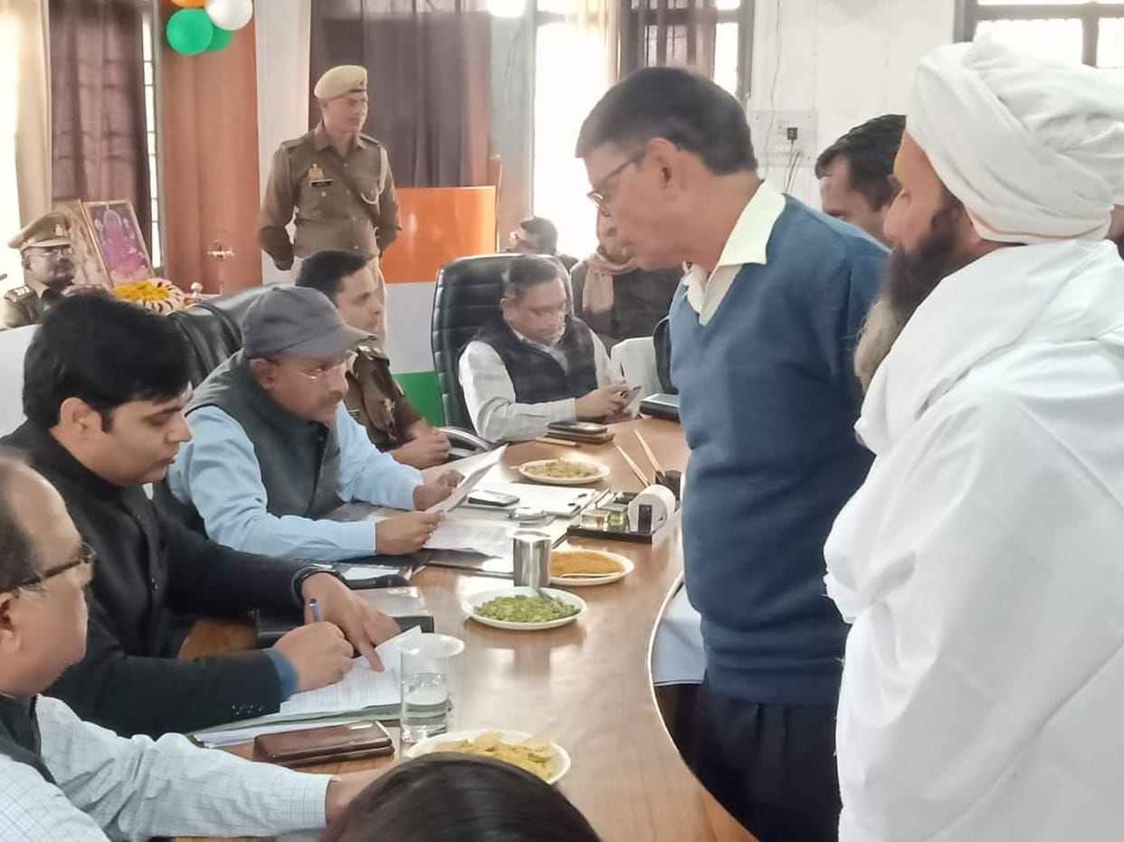 Lekhpal under pressure, the land is not getting encroachment free