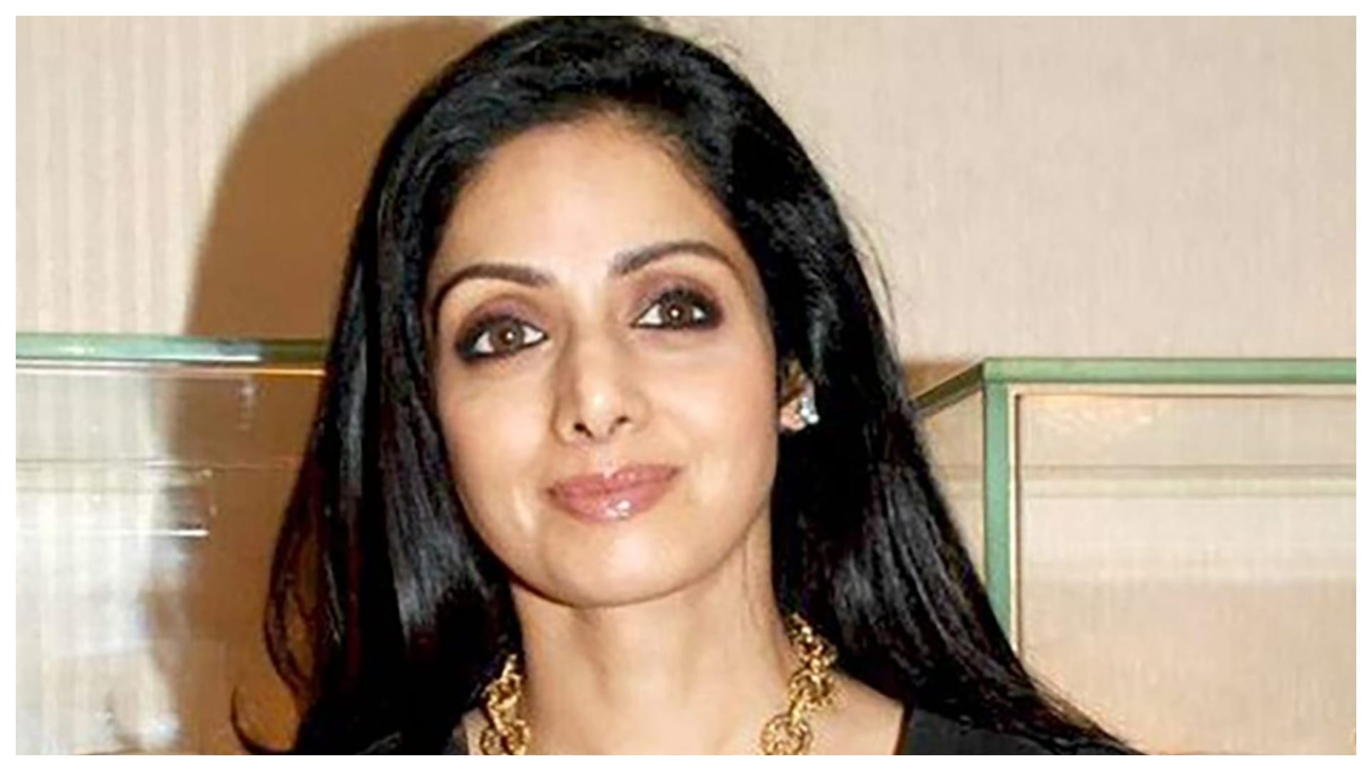 Most Popular Bollywood Stars Famous in Foreign Countries Raj Kapoor to Sridevi rajesh khanna irfan khan