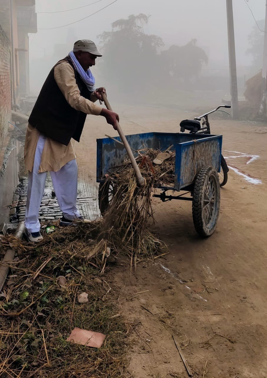 In Khodsama, he himself took command of cleanliness from Pradhan