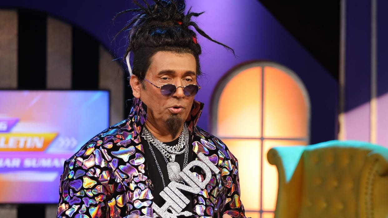 Bigg Boss 16 Shekhar Suman Mc Stan Look Sing Rap Song for All Contestants in Latest Episode