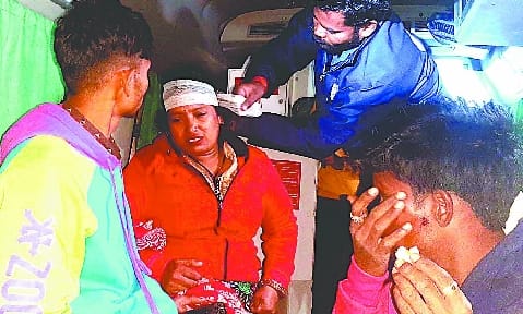 Sleeper bus going from Bahraich to Punjab overturned in the forest