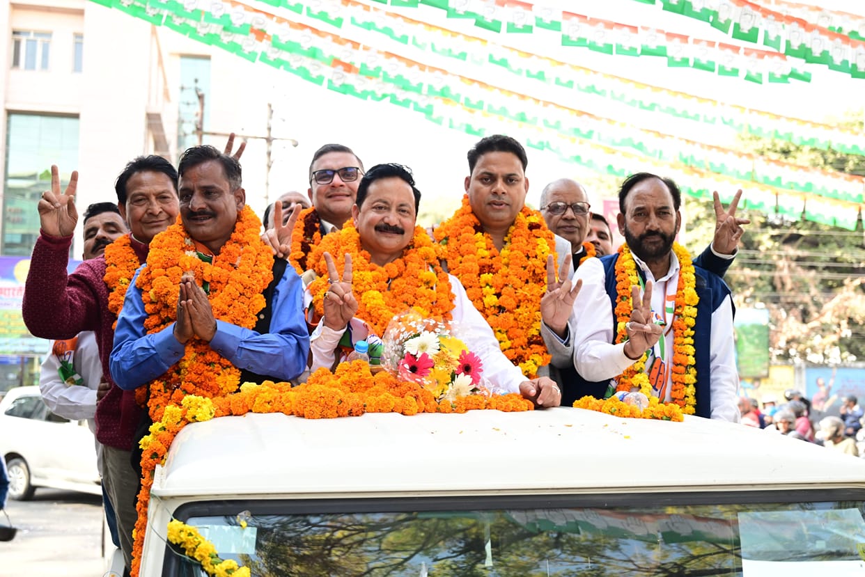 Congressmen gathered to welcome Executive District President Rahul Chimwal