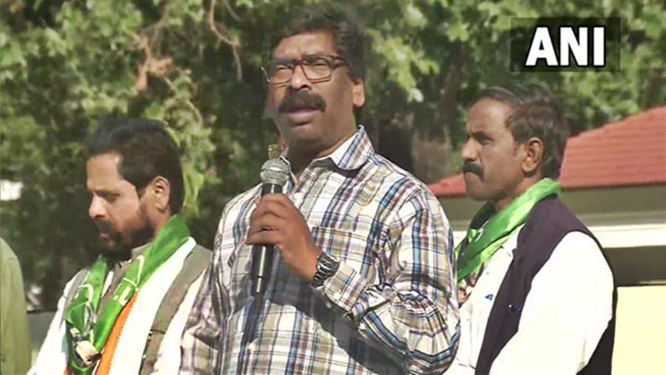 Jharkhand students evacuated from Manipur returning home Latest News Update