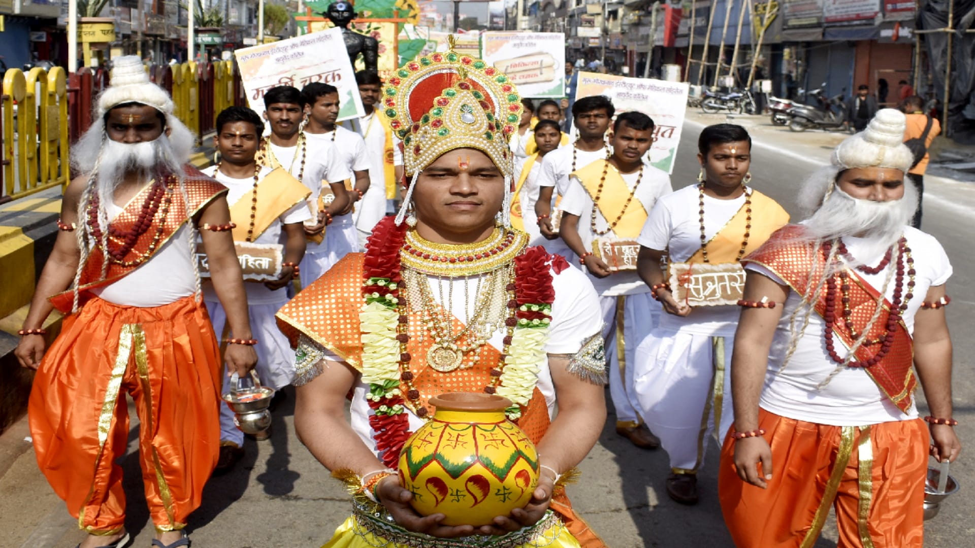 Founder week celebration of Maharana Pratap Education Council begins in Gorakhpur