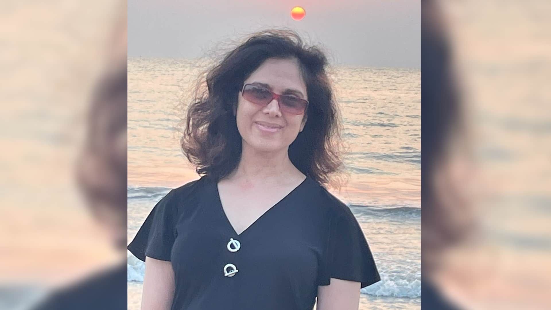 meenakshi seshadri and jackie shroff were seen together after a long time she wants to comeback in films
