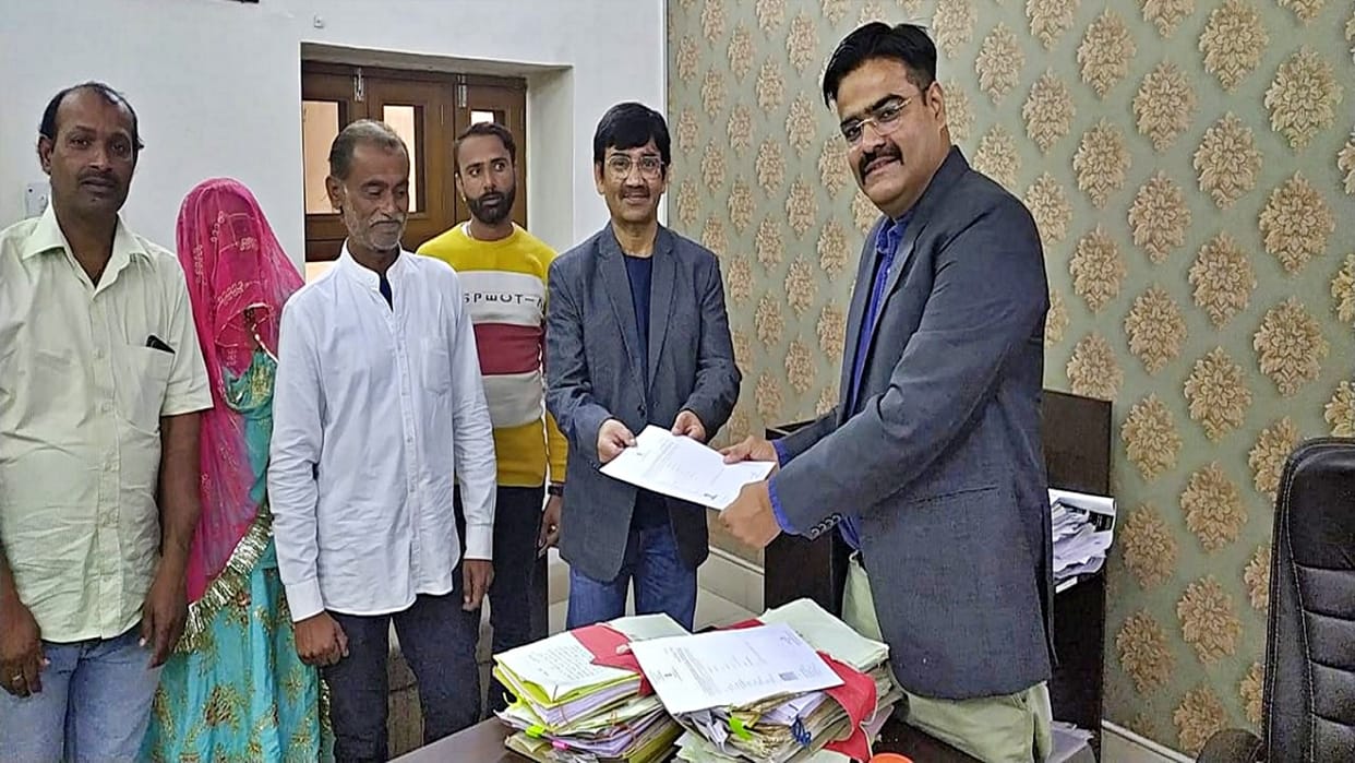 Rajasthan Nine Pakistani citizens got Indian citizenship in Jaipur