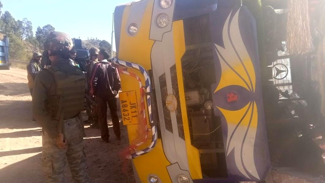 Rajouri Accident: 17 persons injured due to Bus overturned  people were going to attend wedding