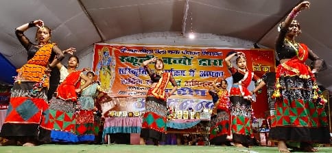 School children presented many cultural programs