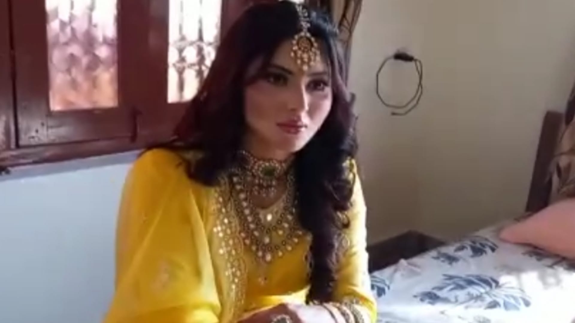 Bollywood Entertainment Actress Urvashi reached brother wedding ceremony  Uttarakhand news in hindi