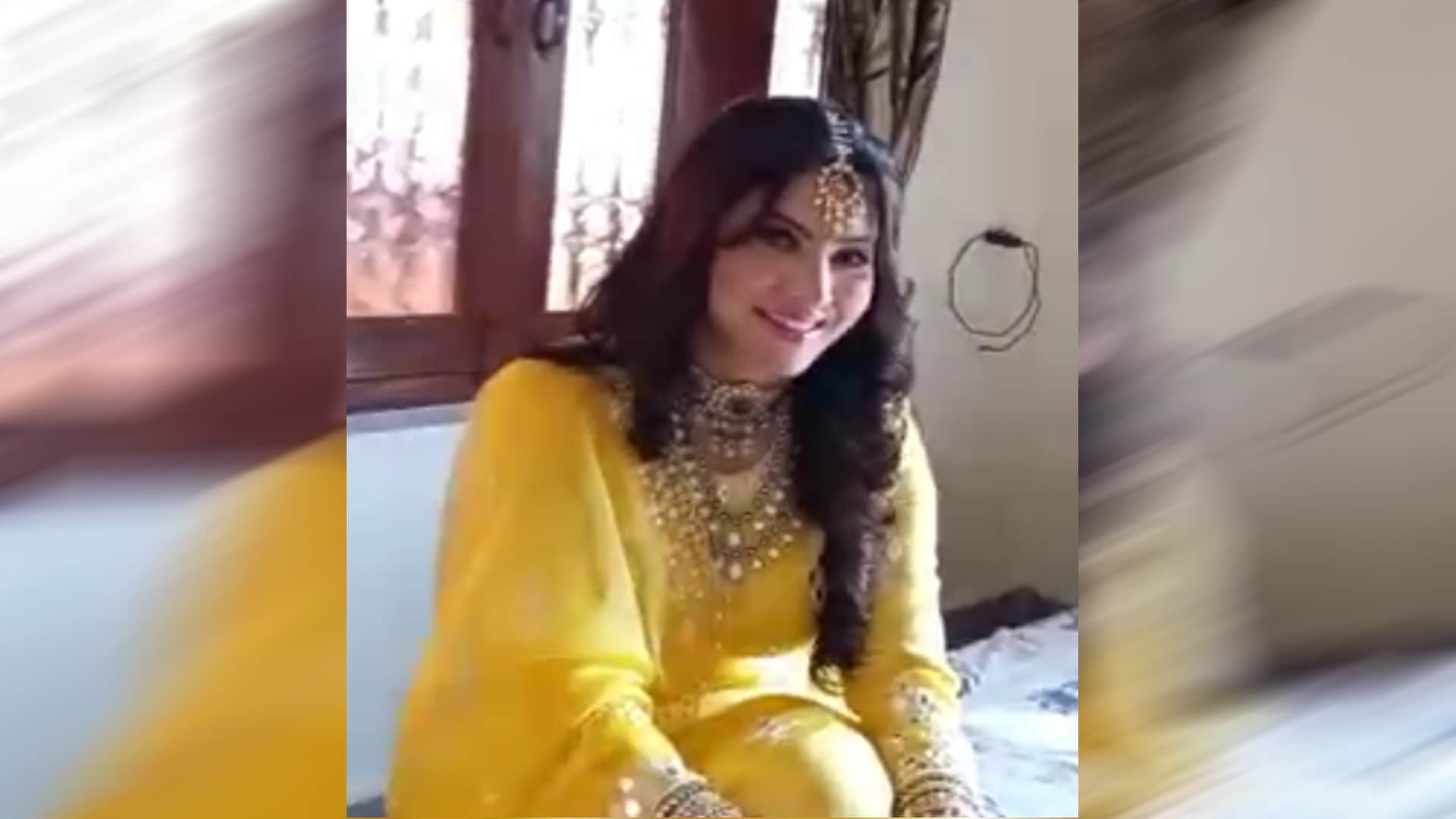Bollywood Entertainment Actress Urvashi reached brother wedding ceremony  Uttarakhand news in hindi