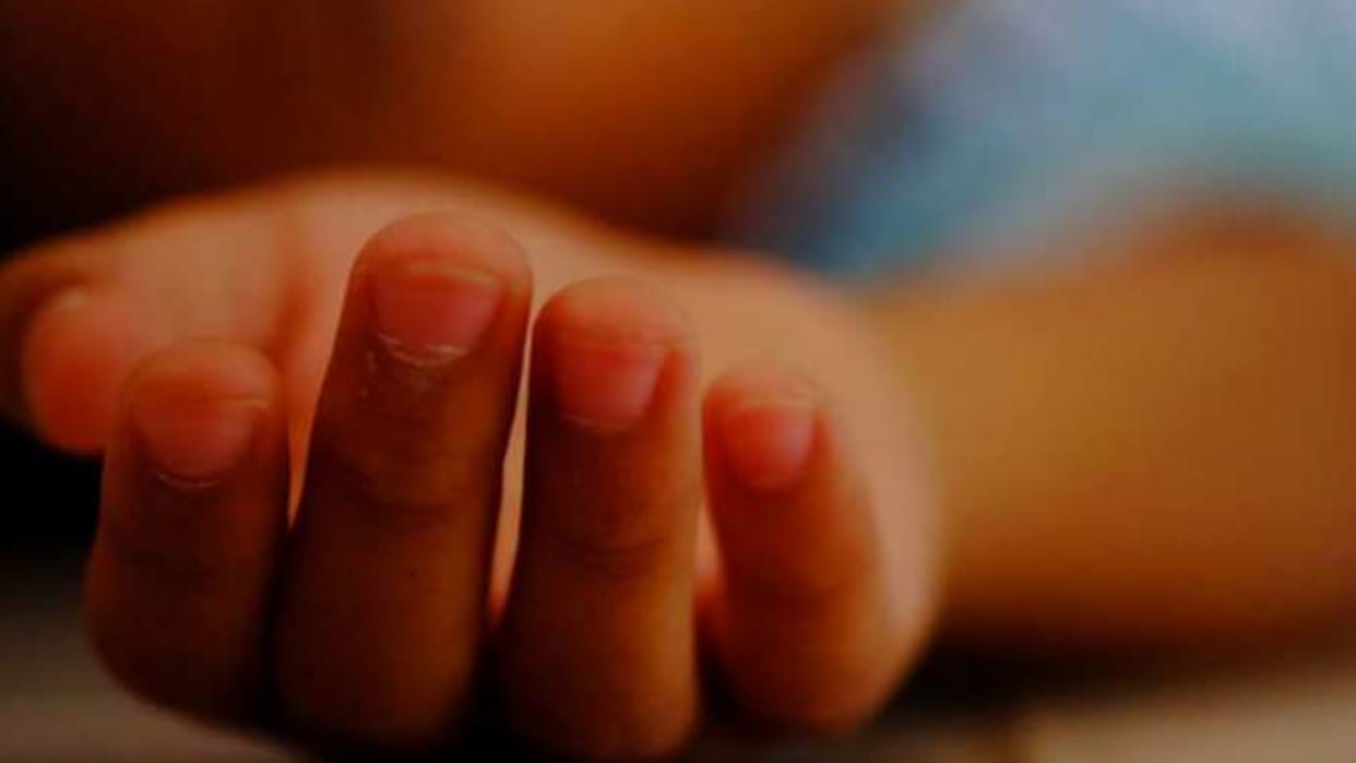Child killed in road accident cousin injured in gorakhpur