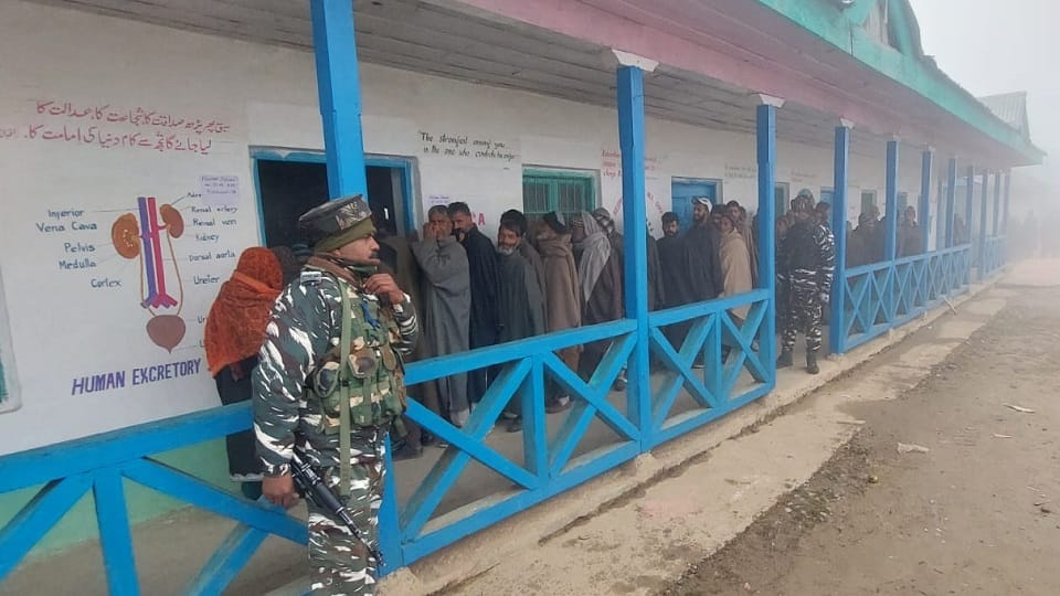 DDC re-polling: 43 per cent polling in Hajin-e and Dragmulla in Kashmir