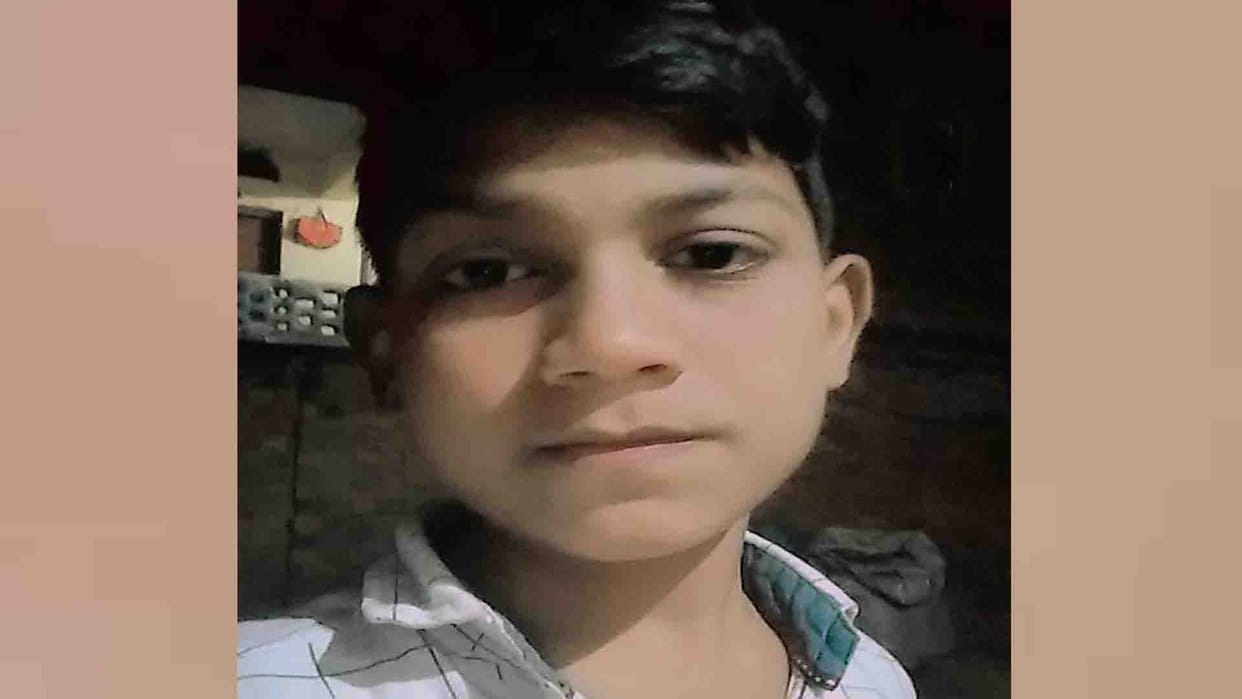 Kanpur: Student died after being hit by a truck