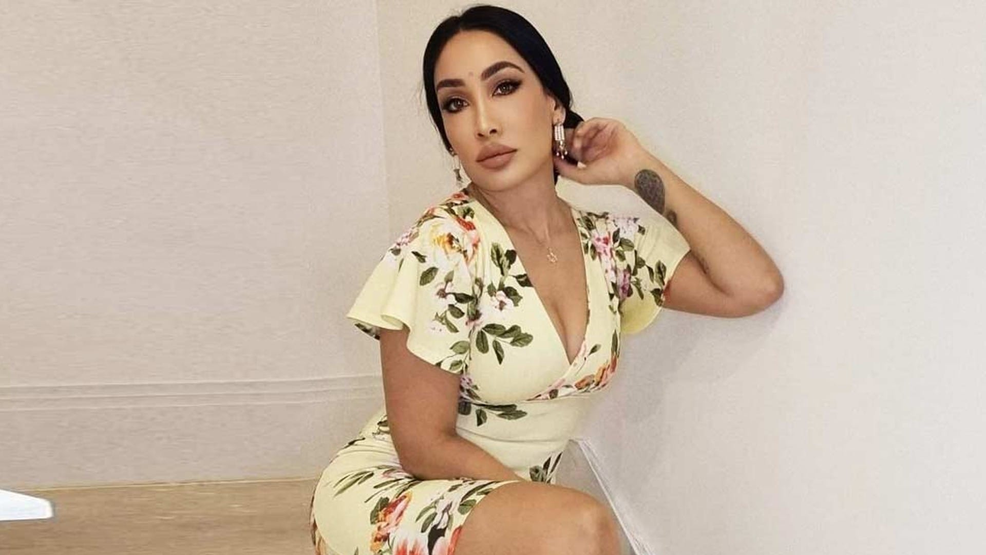 Actress Model Sofia Hayat Birthday on this special day take a look on his whole love life journey