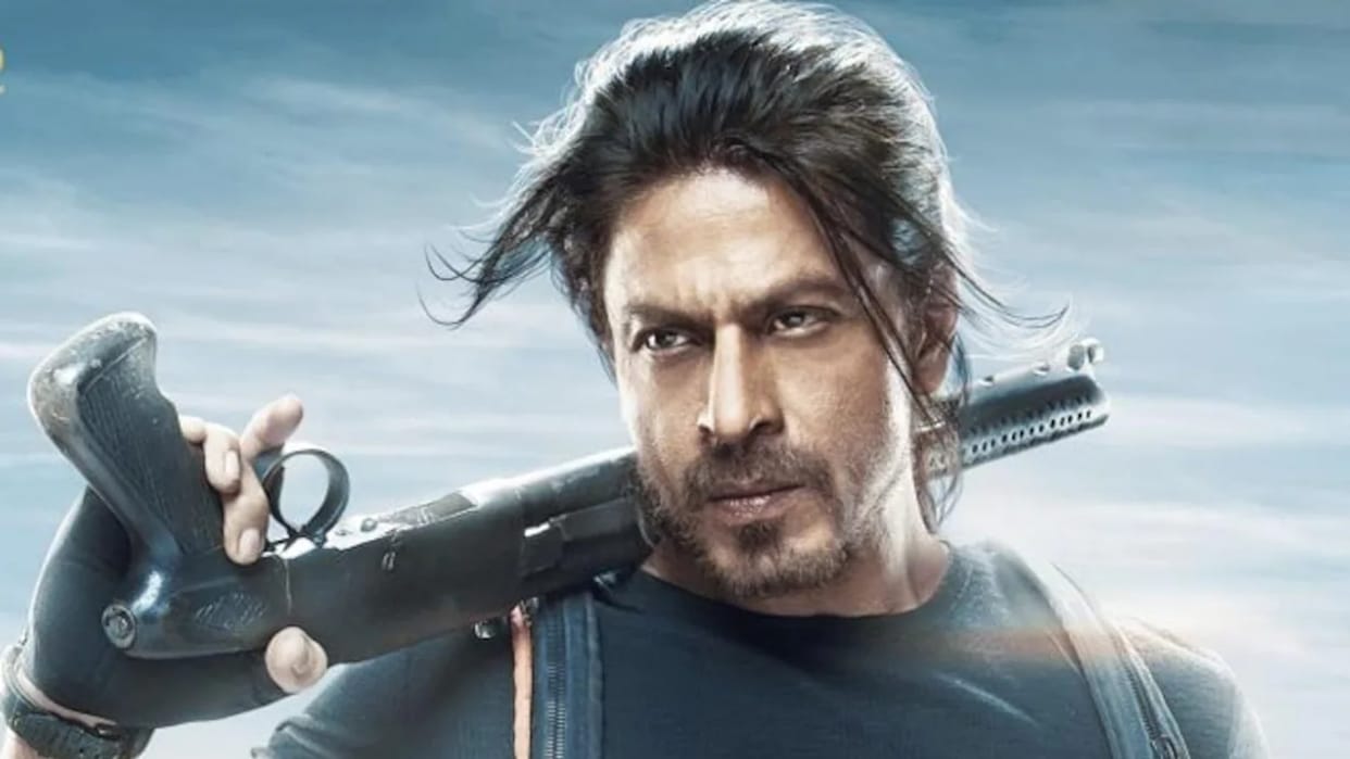 Pathaan Director Siddharth Anand reveals idea Behind Shahrukh Khan look in Movie