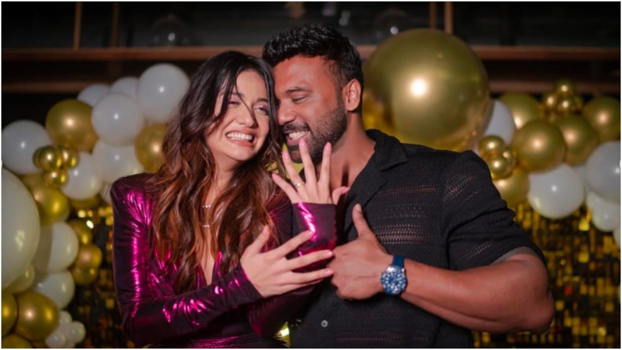 Divya Agarwal announced her engagement with businessman apurva padgaonkar after breakup from varun sood
