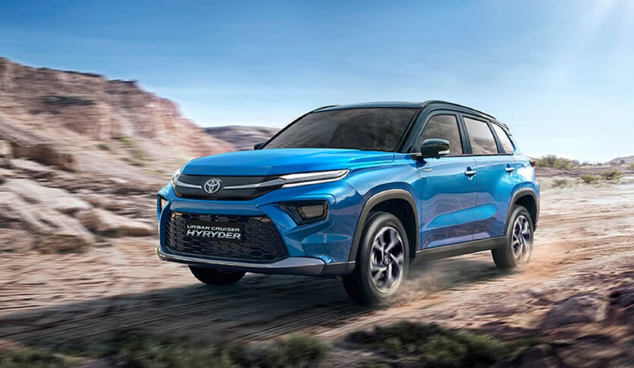 if you are planning to buy mid size SUV, then first know who has the most waiting, maruti toyota hyundai kia