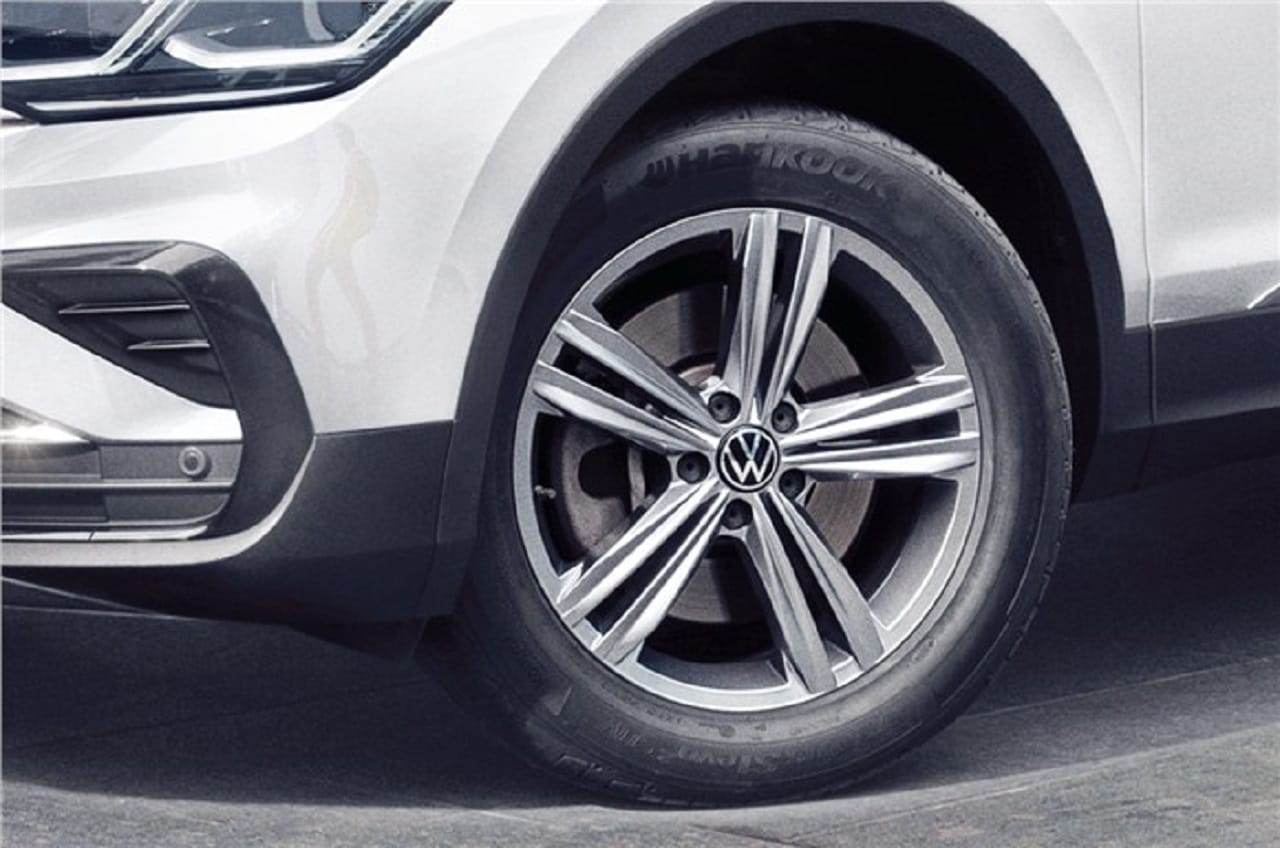 Volkswagen Tiguan Exclusive Edition Launched in India Know Price Features Specs News in Hindi