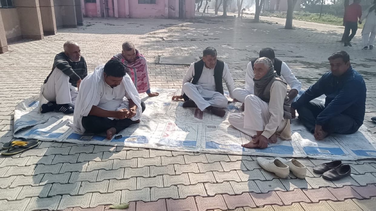A woman dies under suspicious circumstances in Baghpat, police starts investigation