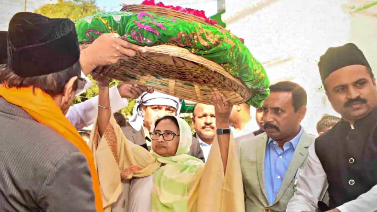 Rajasthan News bengal cm Mamata Banerjee in Ajmer Angry on saket gokhale arrest