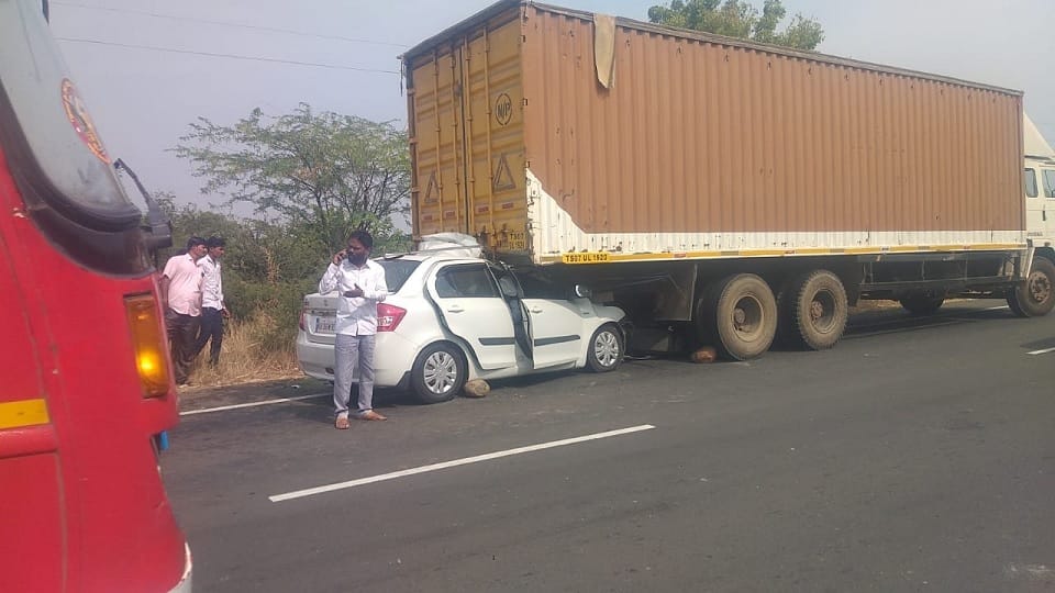 two Accidents in Chennai and Kalburgi, eight killed, know all updates