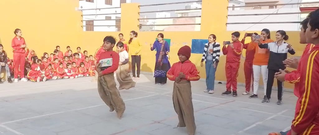 Blue House dominated the sports competition