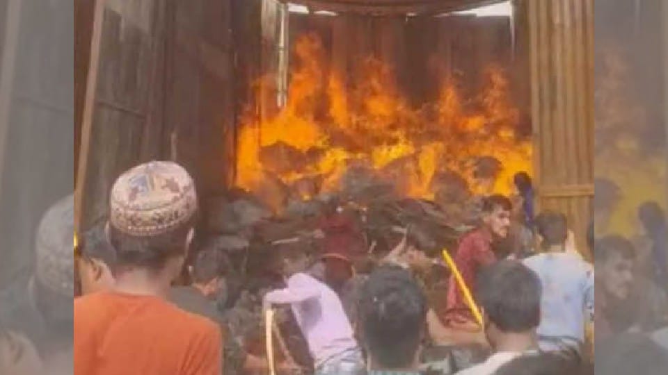 Fire broke out in a junk godown near a petrol pump in Burhanpur,