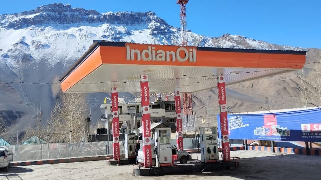 world highest kaza petrol pump petrol costs 108.38 rupee per litre
