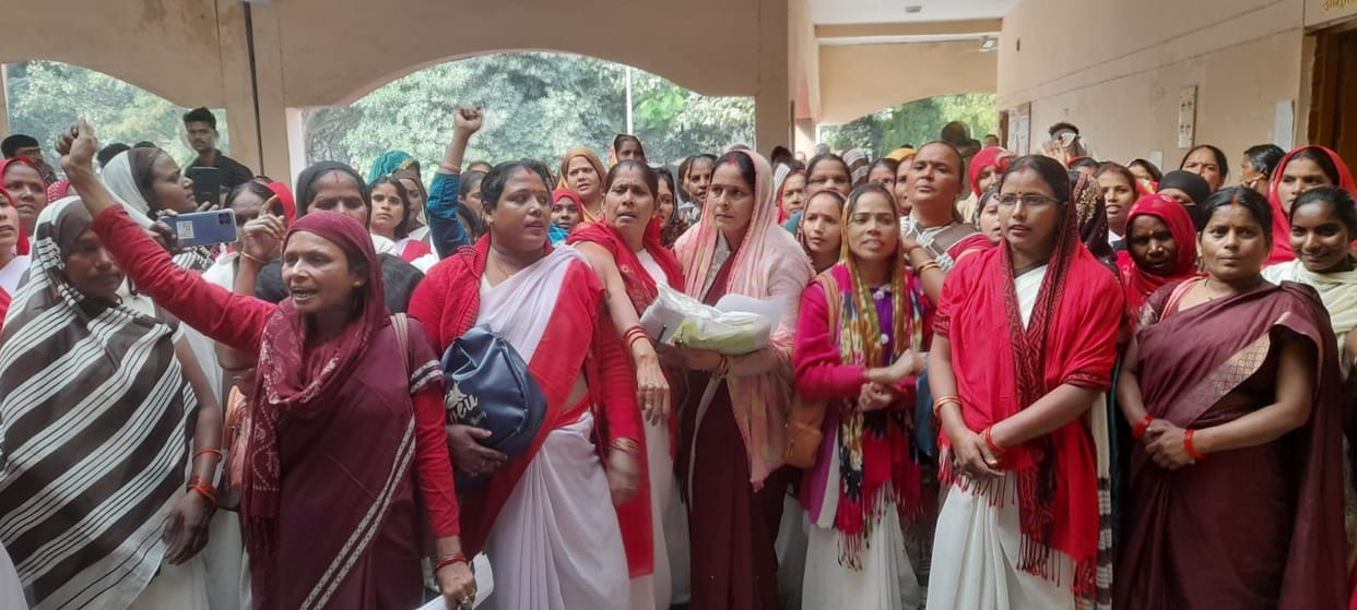 ASHA workers demonstrated for honorarium
