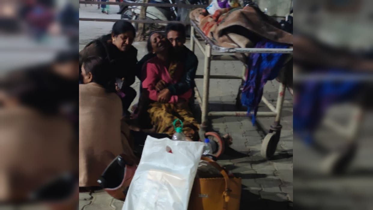 patient died after Power cut in ICU of BRD Medical College Gorakhpur