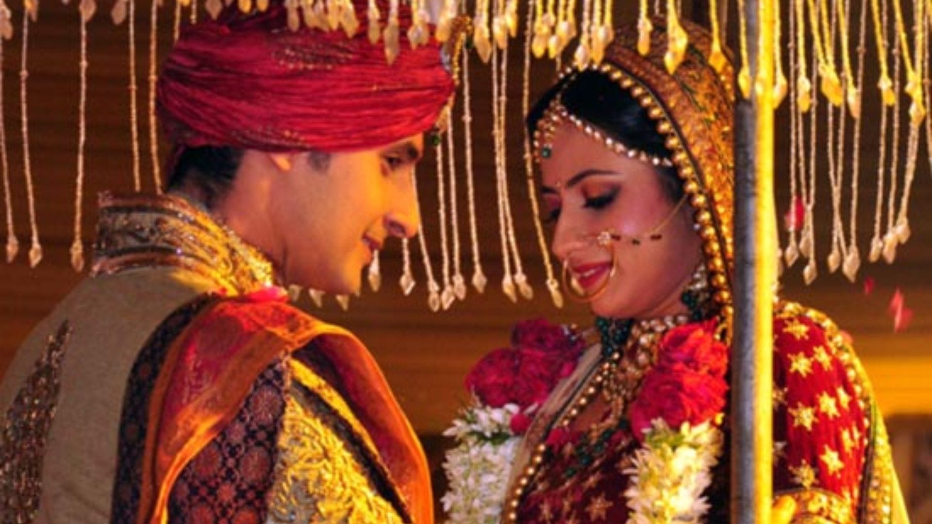 Sargun mehta Ravi Dubey wedding anniversary know about tv star love story