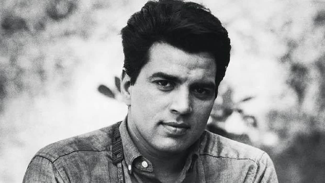 Dharmendra Birthday when He Man of Bollywood grabbed his father neck in anger actor still regret that day