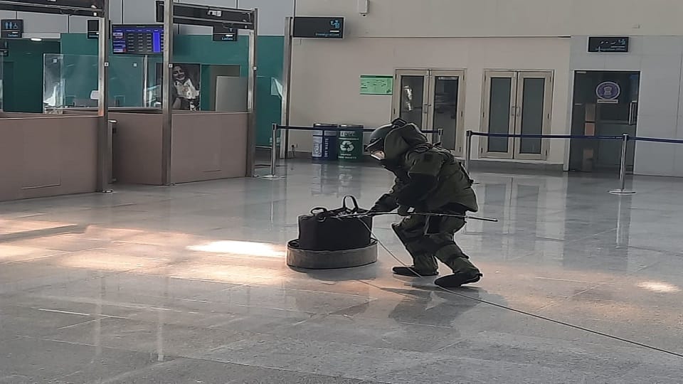 Mock Drill: Bomb scare at Varanasi Lal Bahadur Shastri Airport