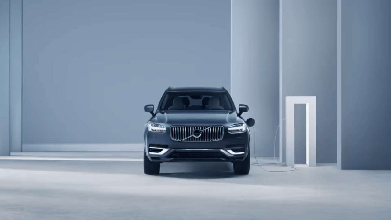 Volvo may launch another electric car C40 in 2023 know what full feature battery range details